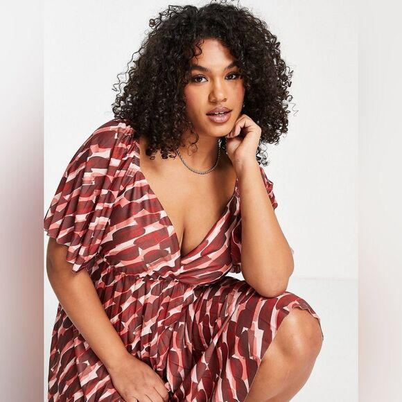 ASOS DESIGN Curve pleated twist back midi dress in abstract smudge print - Picture 13 of 15